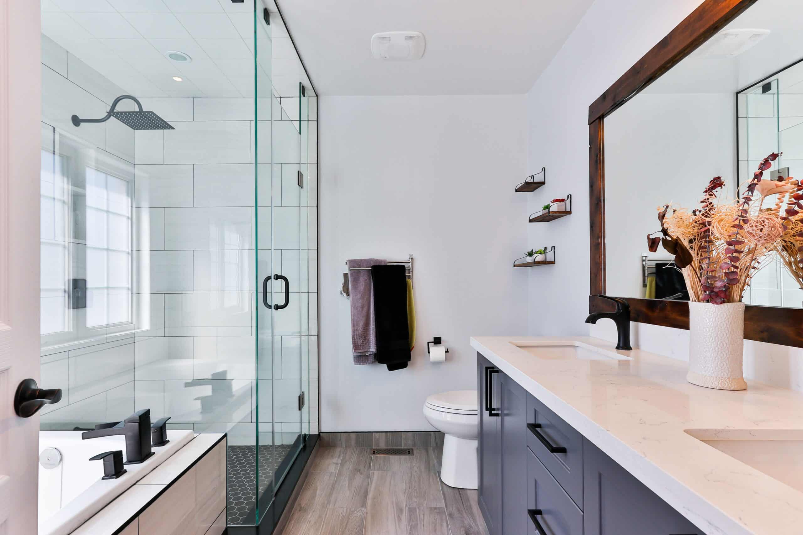 Use The Magic of Shower Caddies for Less Clutter