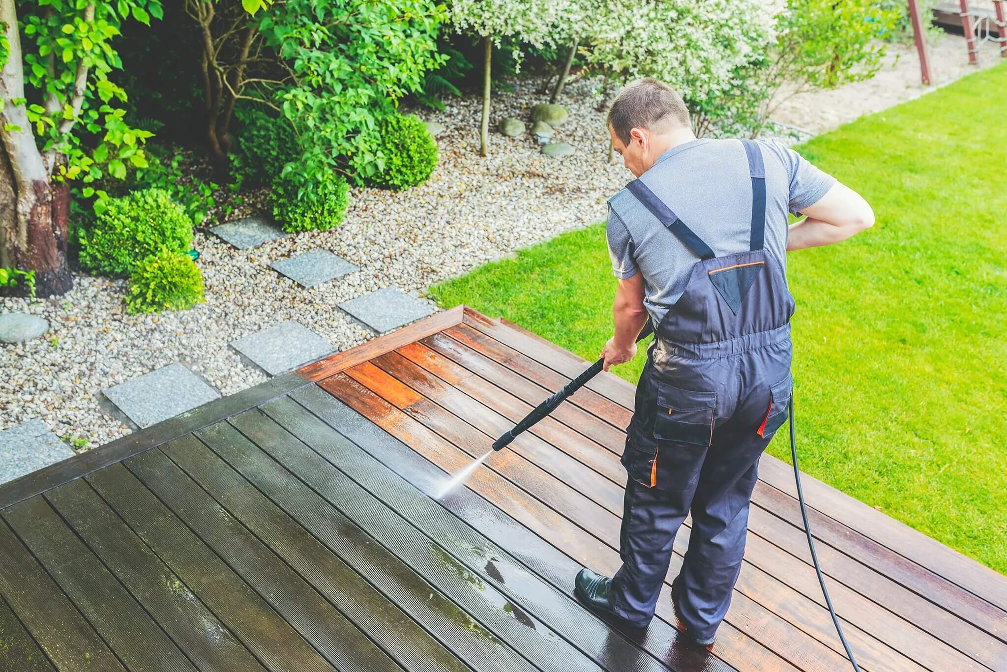 Care for Your Deck, Enjoy it for Years in Canada