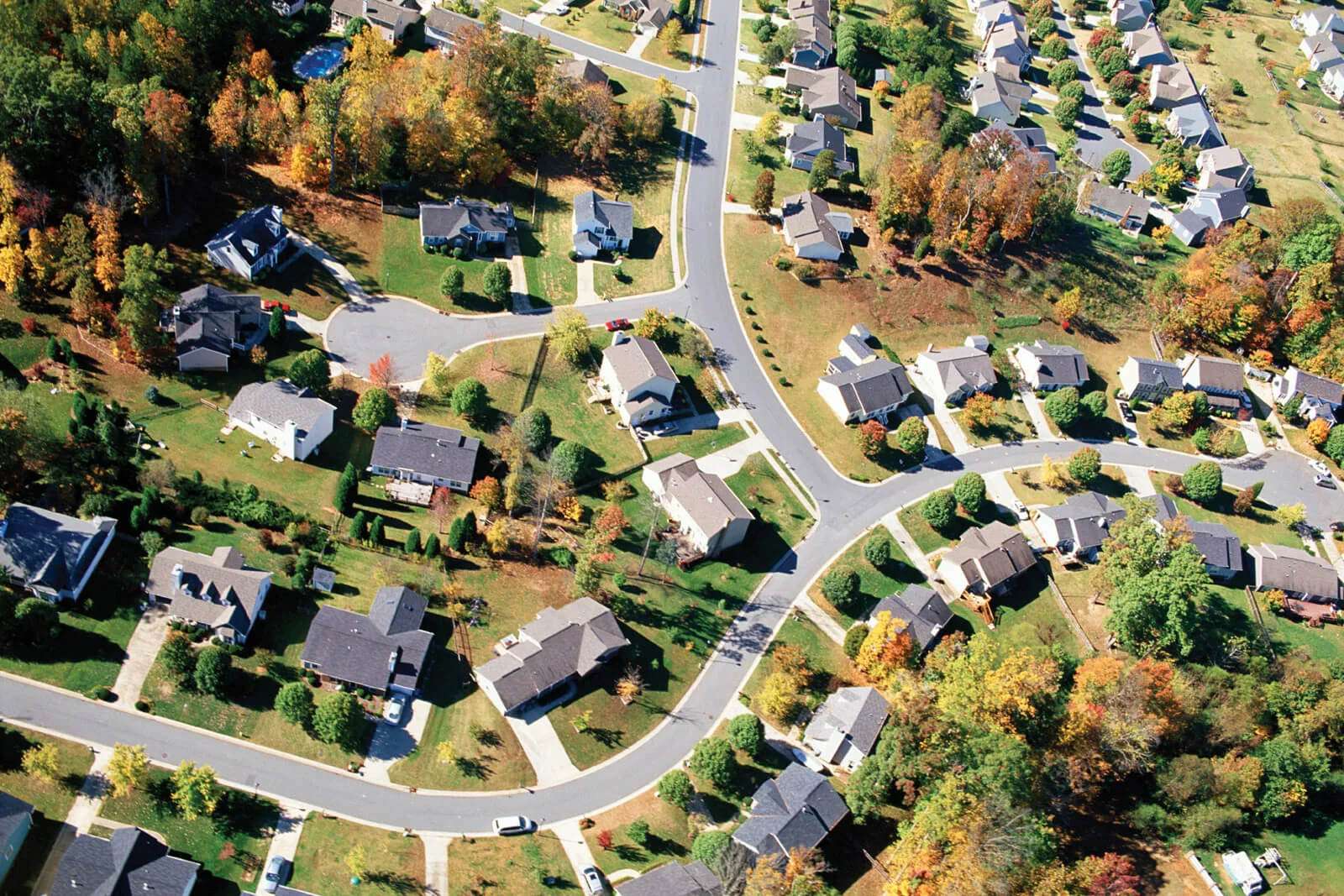 Amenities and Facilities city vs suburbs house