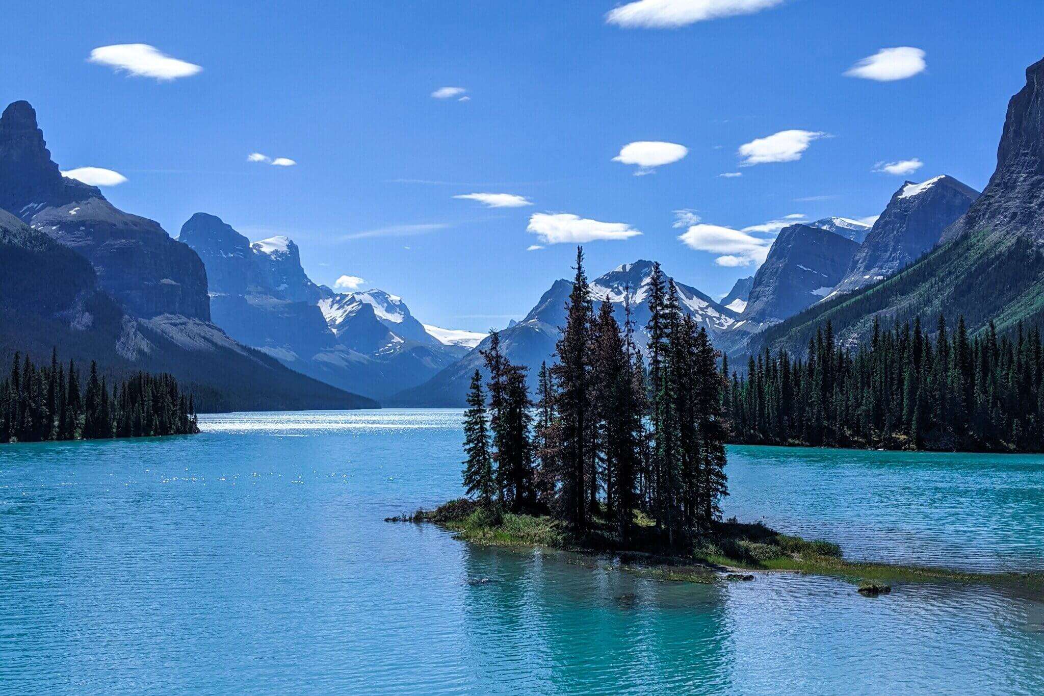 Maligne Lake in jasper National Park Alberta