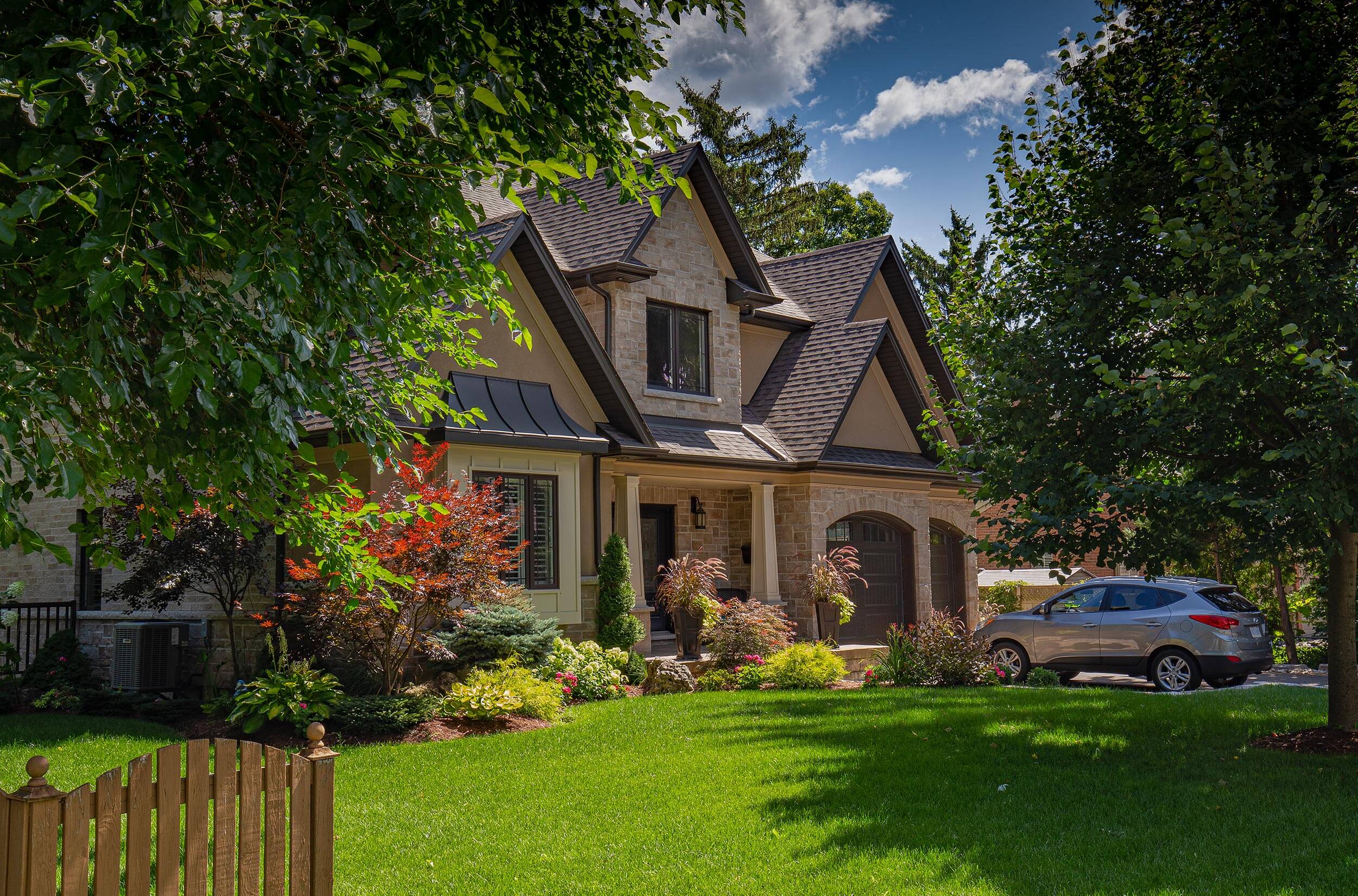 Aldershot Neighbourhood in Burlington, Ontario